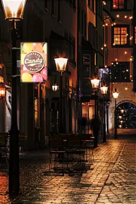 Outdoor Light Box: Outdoor Advertising Light Box Solutions