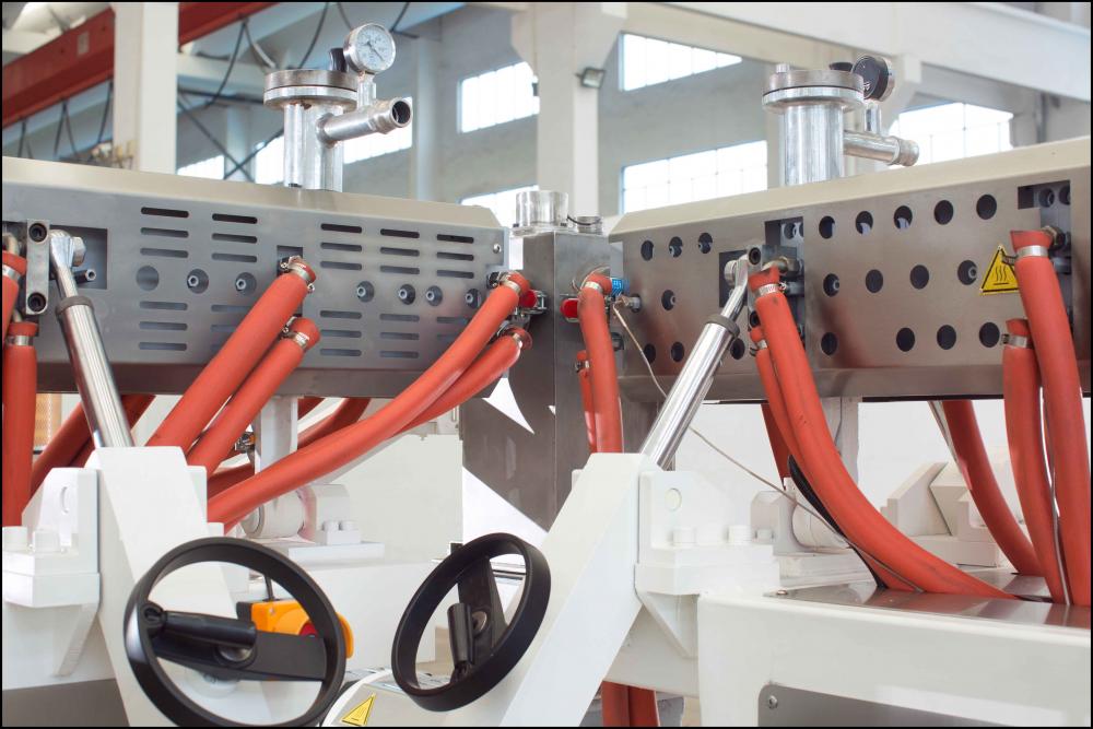 plastic extruder machine maintenance