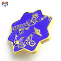 การออกแบบใหม่ Glitter Flower Flower Enamel Pin Badge