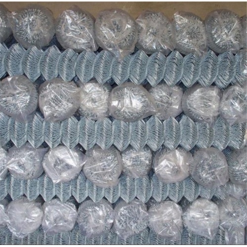 Hot dipped galvanized chain link fence