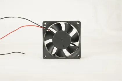 12/24V  Sleeve/Ball Bearing Black DC Cooling Fan