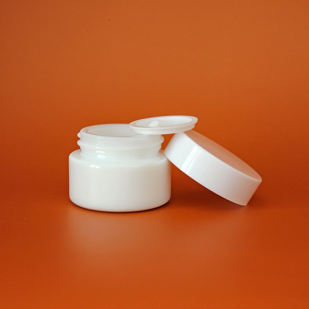 White Porcelain Cosmetic Jar