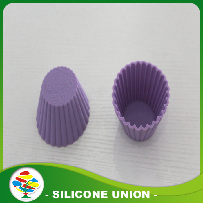 silicon cake mold 