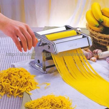 Máquina de macarrão