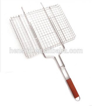 Wooden Handle Barbecue Grilling Wire Mesh Basket