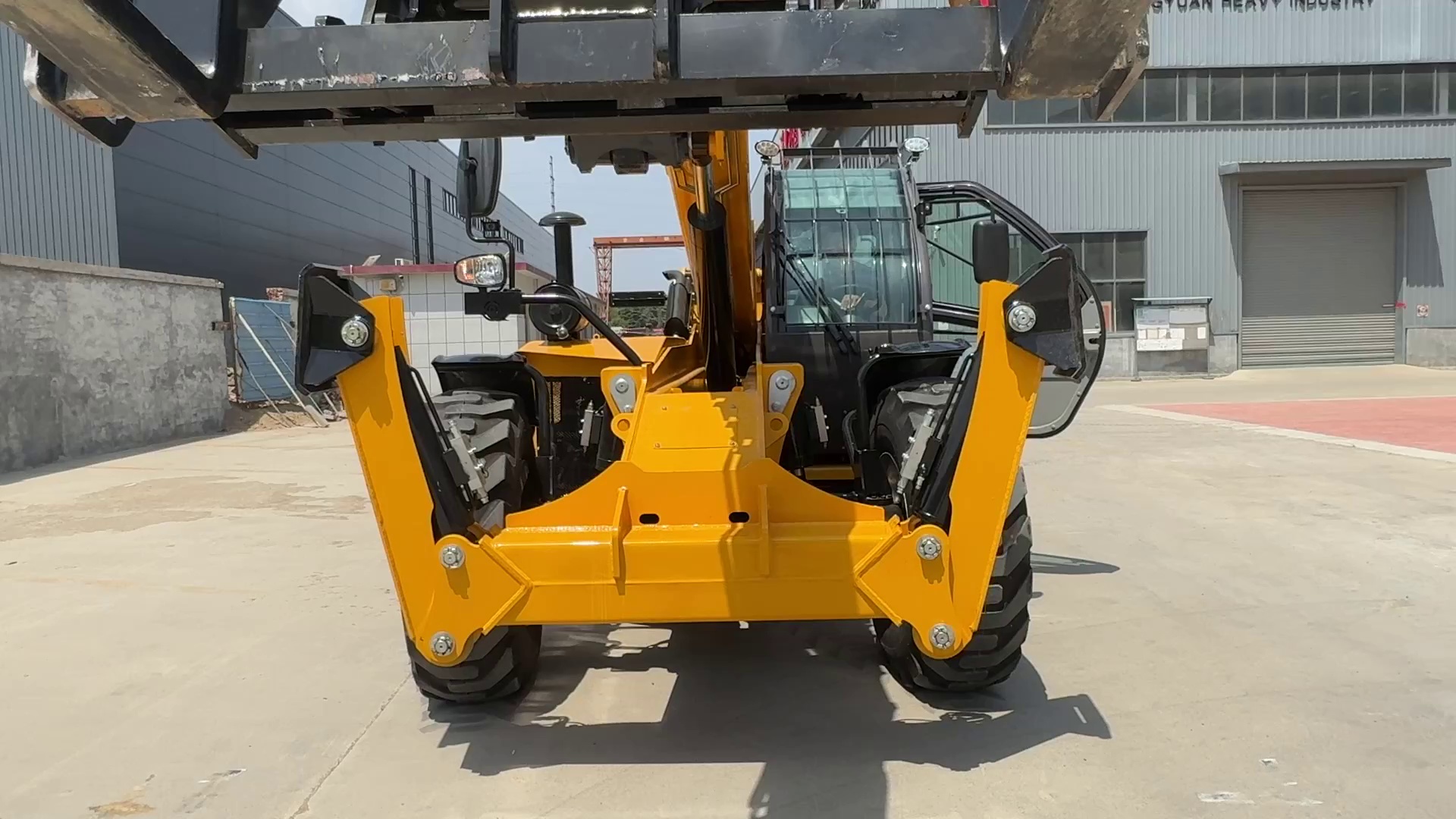 Telescopic Handler for Sale – 18m Lifting Height, 4 Ton Capacity