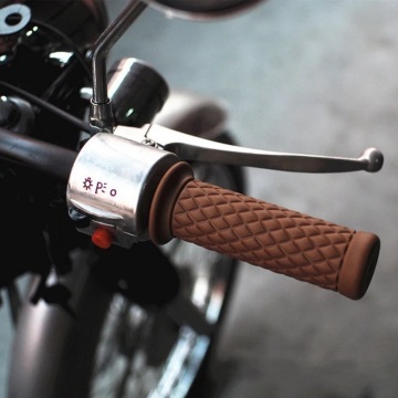 RTS Universal 22 mm miękkie gumowe uchwyty na motocykle (BMW, Harley, Ducati)