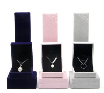 Wholesale Custom Luxury Jewelry Gift Boxes & Velvet Pouches for Engagement & Wedding Rings
