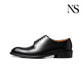 Zapatos de vestir Derby de piel plena flor negros brillantes para hombre