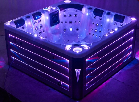 hot tubs to buy