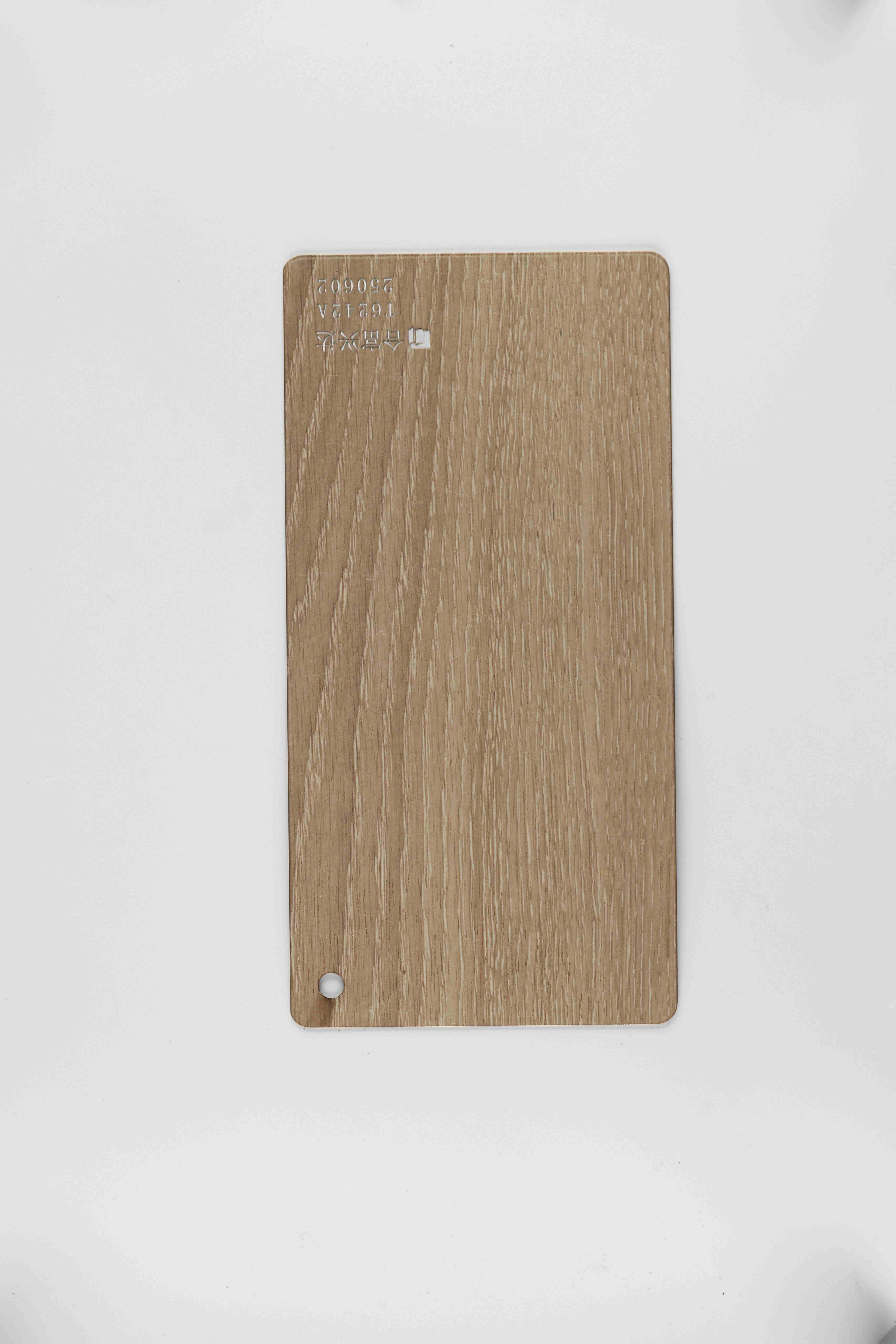 लाइट नॉर्डिक ओक टैक्टाइल वुड ग्रेन टेक्सचर T6242A का क्लोज़-अप