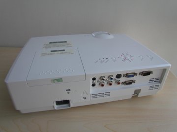 High Resolution 3d Hd Multimedia Projector With Native Resolutionxga  ( 1024 X 768 )