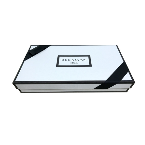 White baby boys gift paper boxes with lid