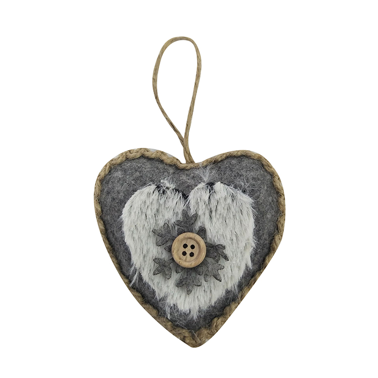 Winter Woodland Heart Hanging Decorations