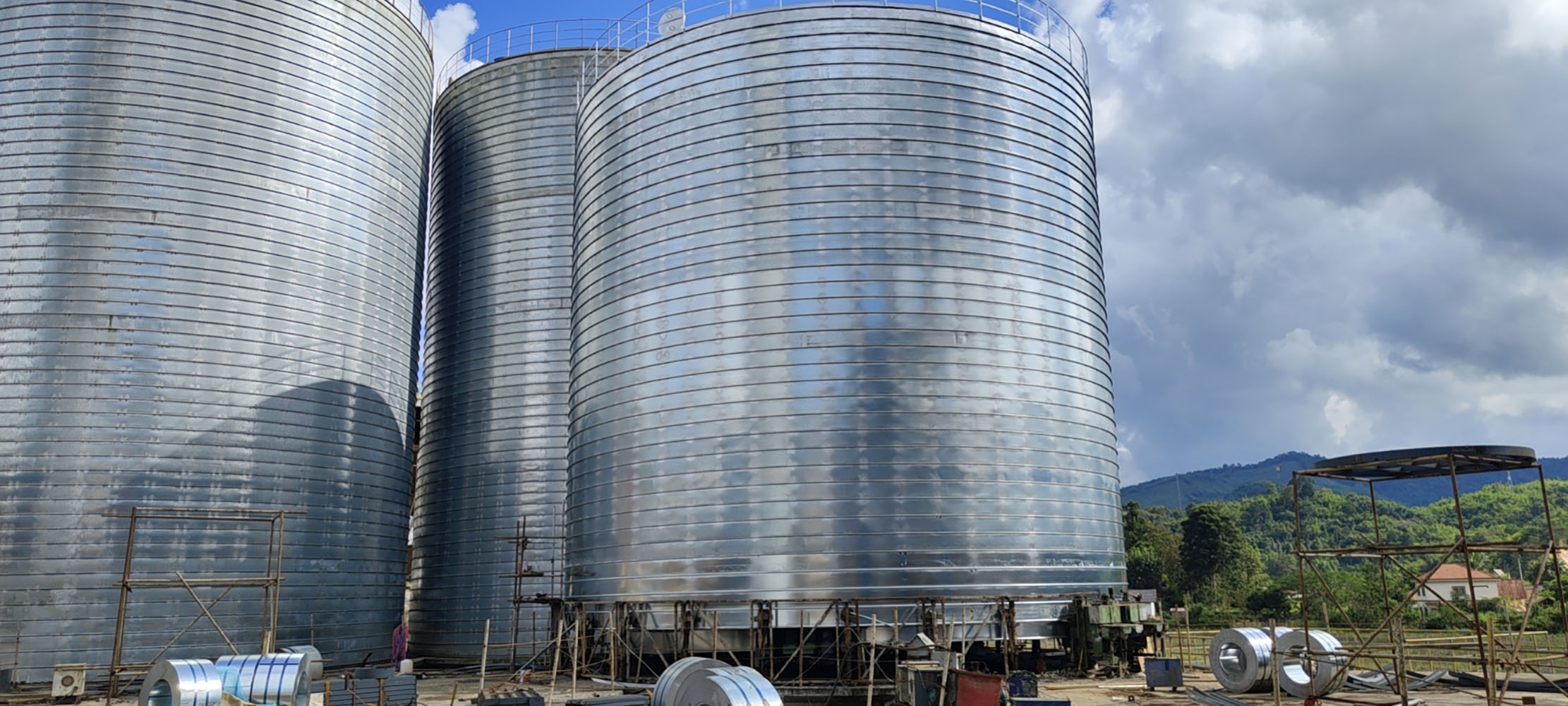 Intelligent monitoring and management of fly ash storage