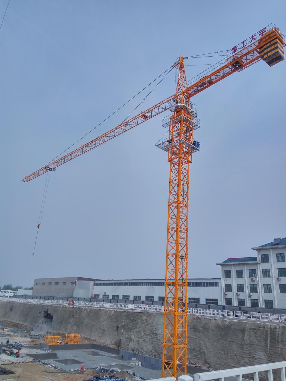 Grue à tour bien connue des machines de construction de Dubaï, 6 t TC