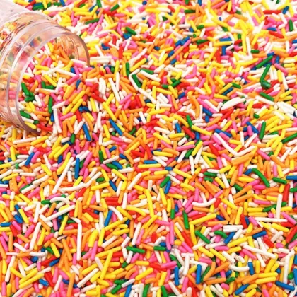 Doughnut Cake Decoration: Colorful Sprinkles Extruder