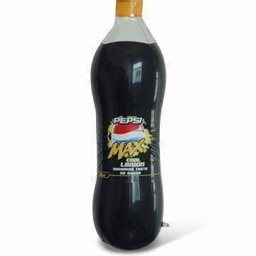 Inflatable Beach Ball Pepsi Bottle Toy, Made of PE, OEM Orders are Welcome