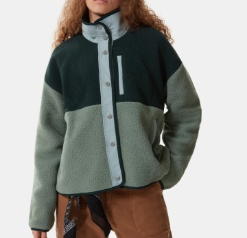 Warm Women's Fleece Jacket with Zipper Pockets and Buckles for Outdoor Hiking and Mountaineering