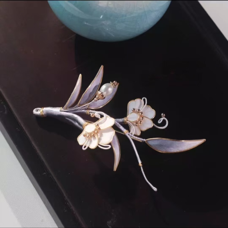 Original Intangible Cultural Heritage Flannel Flower New Chinese-style Brooch
