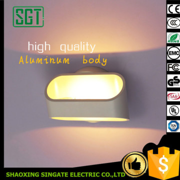 aluminum body CE UL CUL listed led wall light indoor