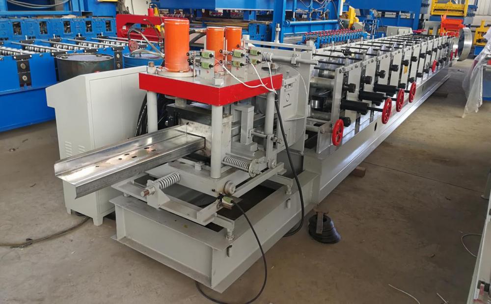 High Quality Z Purlin Forming Machine