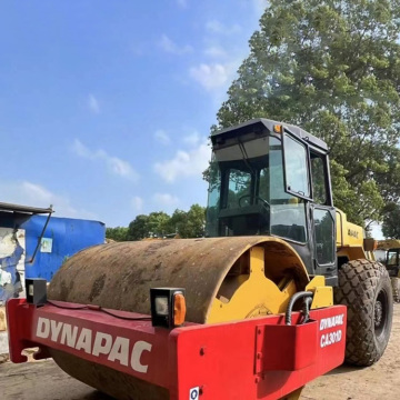 Второй рука Dynapac CA301D Single Droad Roller