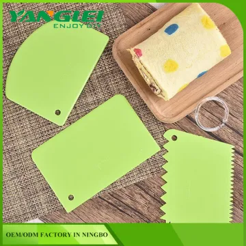 Plastic Dough Fondant Scraper Cake Decorating Plain Smooth Jagged Clear bowls Smooth Icing Versatile Function Tool