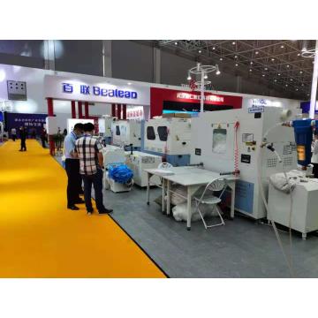 Fiber Garment Filling Machine