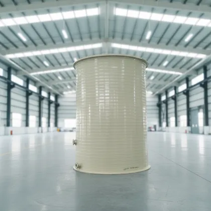 Vertical PPH Urea Storage Pressure Vessel