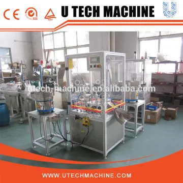 Automatic oil cap assembly machine