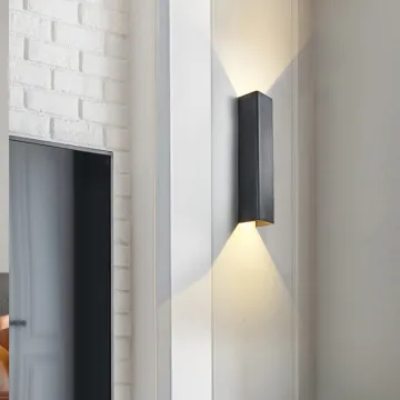 Modern Luxury Updown Wall Light for Staircase and Home Decoration