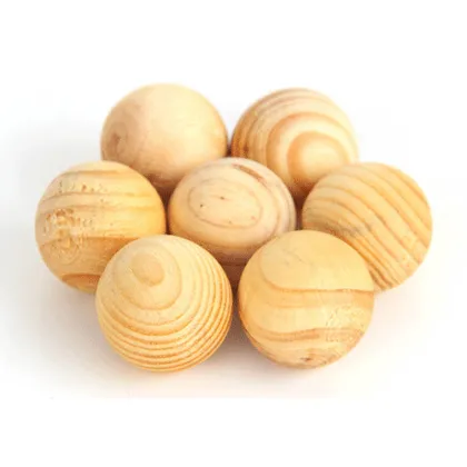Wholesale Eco-friendly Fresh Moth Ball Pest Control: Red Cedar Wood Balls for Home Storage Organization