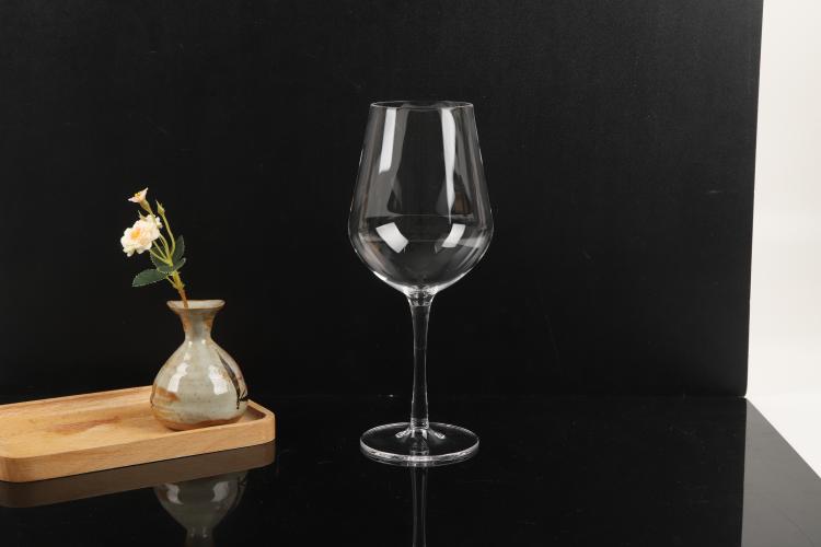 Quartz Red Wine Glass Hotel Family Gathering