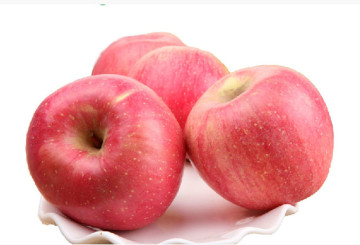 2014 Superior Quality FUJI Apples (Hot slae)