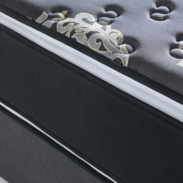 látex com o colchão de tamanho da primavera King