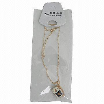 Mask key chain with customized design, fashionable metal key ring