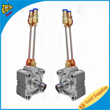 Oil cylinder (hot runner) with spreader plate firmly