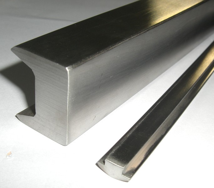 Stainless Steel Shaped Bar For Kitchen