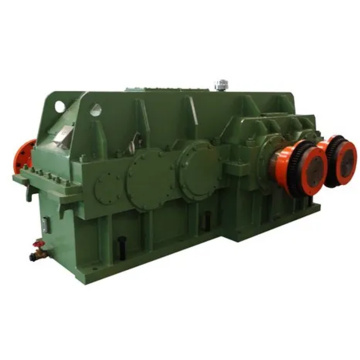 Special gearbox for internal mixer