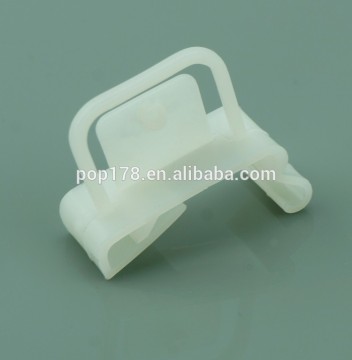 Pastic shelf edge label holding clips for supermarket