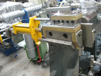 twin screw masterbatch/granules manufacturing small scale industries machinery/machines