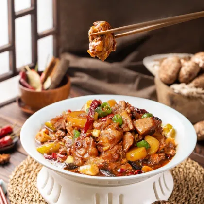 Tianchu 180g Sichuan Mala Chicken Sauce
