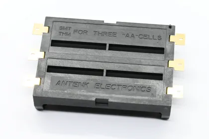 THREE AA BATTERY HOLDER SMT TYPE 3AA-01