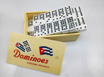 Black & White Double Nine Dominoes set in Wooden Box