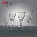 Bicchiere di calice del vino cristallo bevanda succo di succo d&#39;acqua