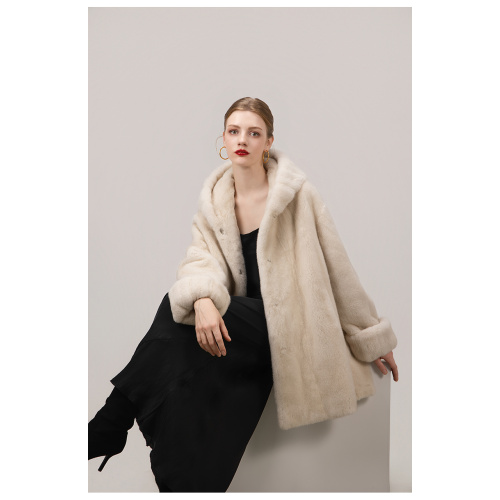 KC Fur Crown Grade Medium to Long Fashion Young Sleeved Mink Coat for Women