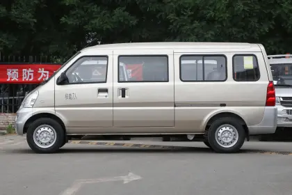 Wuling Rongguang 4 Wheel EV Electric Cargo Van