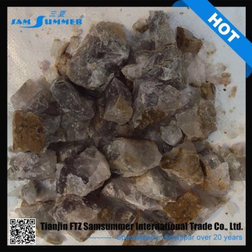 Applied to the electrode metallurgical grade fluorspar