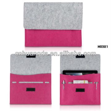 Felt laptop pouch